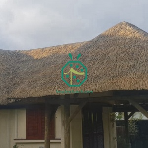 Toit de chaume en palmier artificiel pour cabane de Bali