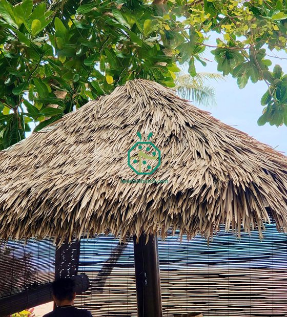 Projet de maquette de toit de chaume Atap de l'hôtel Sabah Beach en Malaisie
